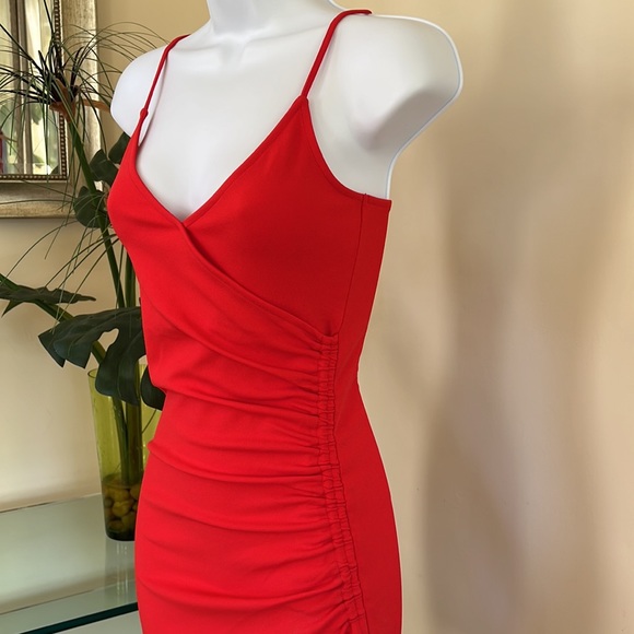 H&M Red Dress - Picture 2 of 8